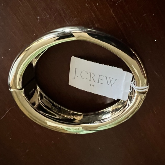 J Crew factory gold tone hinged cuff chunky wave ridge NWT bracelet. - Picture 3 of 11